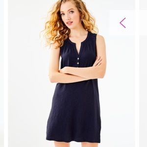 Lilly Pulitzer navy sleeveless Essie